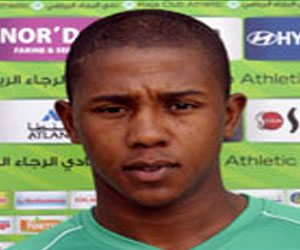   مصر اليوم - كوشام يعود لتدريبات الرجاء المغربي بعد تعافيه من الإصابة