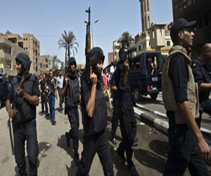 مصر اليوم - القبض على تشكيل عصابي يسرق مهمات السكة الحديد في سوهاج