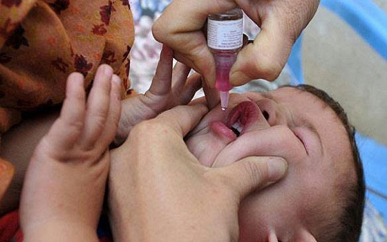   مصر اليوم - انطلاق حملة تطعيمات ضد شلل الأطفال منذ الولادة وحتى سن المدرسة في ليبيا