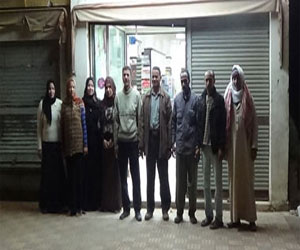 مصر اليوم - موظفو بيع مصنوعات الوادي الجديد يهددون بالإضراب عن الطعام