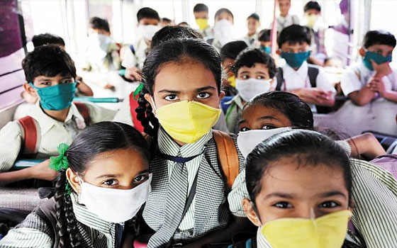   مصر اليوم - وزير الصحة عادل عدوي يزور المعهد الازهري في بنها للتأكيد على  الإجراءات الوقائية