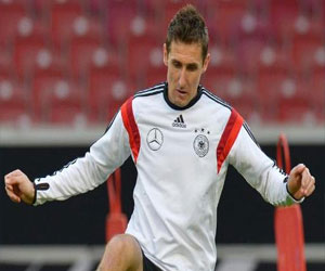   مصر اليوم - كلوزه سيعتزل اللعب الدولي بعد المونديال على الارجح