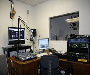 مصر اليوم - احتفال بافتتاح راديو ليبيا الوطنيّة في مدينة بنغازي