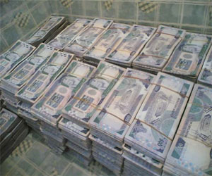   مصر اليوم - تعليم عنيزة السعودية يودع أكثر من 3 ملايين ريال للطلاب