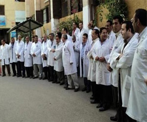   مصر اليوم - إضراب الدقهلية تجاوز 75 % وصيدلي ينهي امتناعه عن الطعام بعد وعود بتنفيذ الكادر