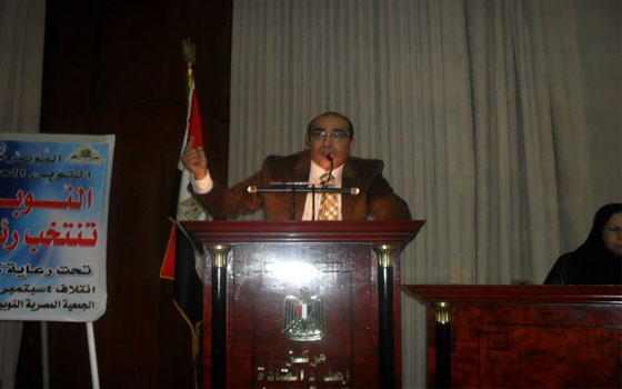   مصر اليوم - محمد الحسانين أوّل مرشّح للرئاسة يعلن برنامجه الانتخابيّ في مؤتمر صحافيّ عالميّ