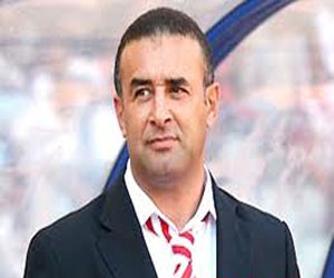   مصر اليوم - الجزائريّ بنشيخة يُغضب الصحافيّين المغاربة