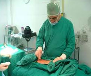   مصر اليوم - استئصال ورم يزن 7 كيلوغرامات من بطن إمرأة شارفت على الـ80 في فيتنام