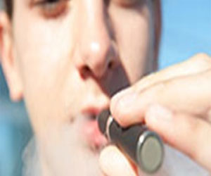   مصر اليوم - السجائر الإلكترونية تشجع المراهقين علي التدخين