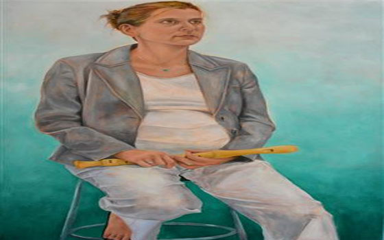   مصر اليوم - الطالبة فاطمة فيروز تفوز بجائزة الإبداع لعام 2014 في جامعة زايد