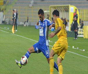   مصر اليوم - النصر يجتاز البسيتين ويتصدر مجموعته في بطولة الأندية الخليجية