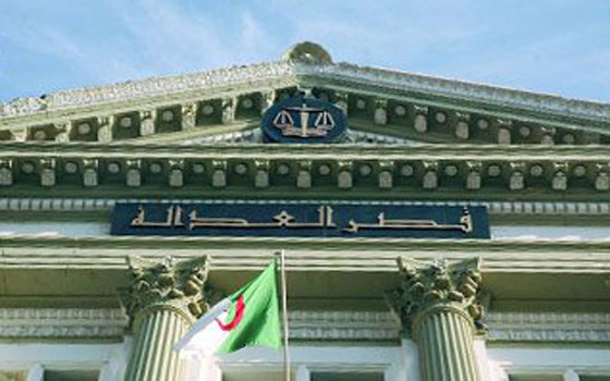   مصر اليوم - النائب بن خلاف يطالب بمحاكمة وزير الصناعة الجزائري علنيًا