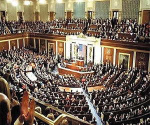   مصر اليوم - لجنة في مجلس الشيوخ الأميركي تصادق على مشروع قانون لمساعدة أوكرانيا