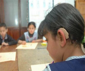   مصر اليوم - انطلاق حملة للكشف المبكر عن داء الصمم الجزئي أو الكلي لدى الأطفال