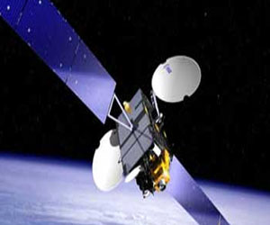   مصر اليوم - السعودية تتفق مع ناسا لإجراء تجارب على القمر سعودي سات -4