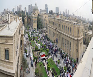   مصر اليوم - اتحاد تجارة القاهرة يشكو عميد الكُليّة لرئيس الوزراء