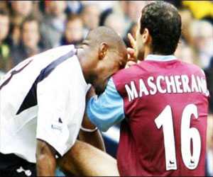   مصر اليوم - إيقاف لاعب انكليزي 10 مباريات بعدما عض منافسًا