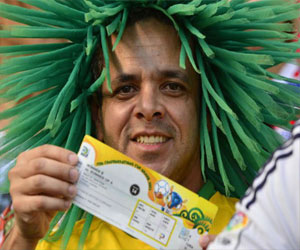   مصر اليوم - بيع 200 ألف تذكرة لمونديال البرازيل خلال 5 ساعات