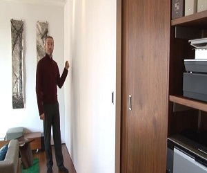 مصر اليوم - شقة صغيرة مصممة بجدران قابلة للطي