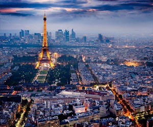   مصر اليوم - باريس والمناطق المحيطة بها تضم 3800 مَعلمٍ تاريخيٍّ و4 مواقع أثريّة