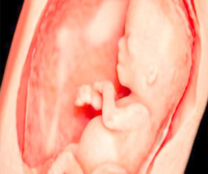   مصر اليوم - الحامل المدخنة تعرض جنينها الي الموت