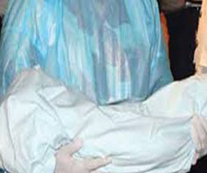 مصر اليوم - النيابة تُصرّح بدفن جثة طفل الغردقة