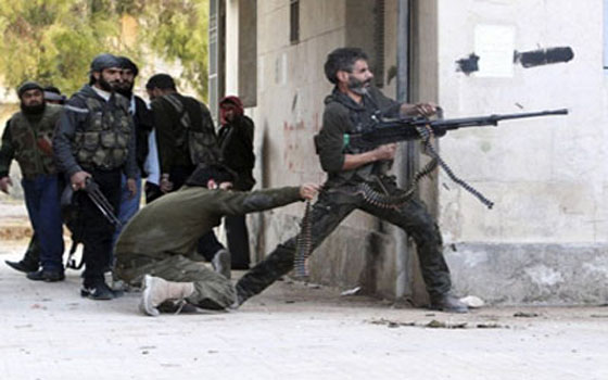   مصر اليوم - اشتباكات بين الكتائب المقاتلة والدّولة الإسلاميّة في قرية تل جيجان في حلب