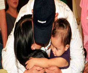 مصر اليوم - التمييز فى معاملة الأبناء يؤدى لانحراف سلوكهم