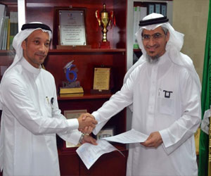   مصر اليوم - جمعية زمزم توقع اتفاقية مع كلية البترجي السعودية لعلاج مرضى الأسنان مجانًا