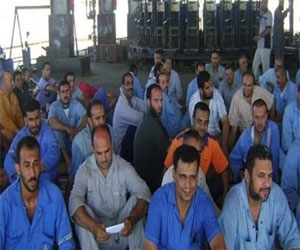 مصر اليوم - عمَّال بريد سوهاج يضربون مطالبين بالحدِّ الأدنى للأجور