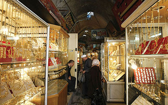   مصر اليوم - شباب غزة يعزفون عن الزواج بسبب غلاء المهور وارتفاع أسعار الذهب