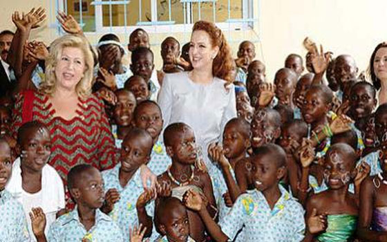   مصر اليوم - صاحبة السمو الملكي الأميرة للا سلمى تغادر كوت ديفوار عقب مشاركتها في حفل عشاء خيري