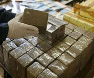   مصر اليوم - إسبانيا تضبط 12 طنًا من الحشيش على سفينة نقل