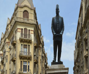   مصر اليوم - البنك الأهلي يسهم في تطوير تمثال وميدان طلعت حرب
