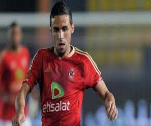   مصر اليوم - قنَّاوي يؤخر إقلاع طائرة الأهلي الى تونس