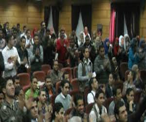   مصر اليوم - إعداد قائمة بأسماء المدارس المخالفة برفع سعر استمارة الثانويّة العامّة