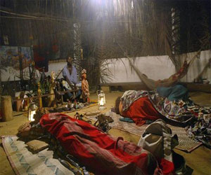   مصر اليوم - طقوس قديمة في الغابون تجذب الغربيين