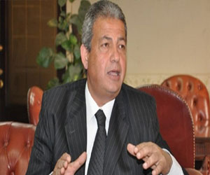   مصر اليوم - عبد العزيز يشارك في توديع طلاب الأزهر المشاركين في رحلات قطار الشباب غدًا