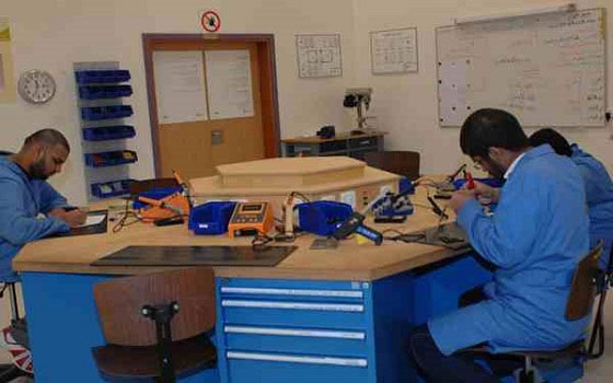   مصر اليوم - 60 طنّاً من الإمارات مساعدات طبّيّة لغينيا بقيمة 5 ملايين دولار