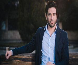   مصر اليوم - حسن الردَّاد يستعد لتصوير اتهام في لبنان