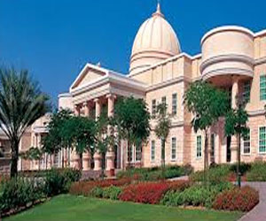 مصر اليوم - أميركية الإمارات تستضيف ندوة بشأن دور الدبلوماسية في إنجاح العلاقات الدولية