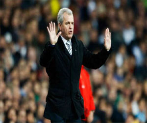   مصر اليوم - خافير أغويري يتفاوض من أجل البقاء في إسبانيول