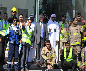   مصر اليوم - تجرُبة إخلاء ناجحة لحريق وهمي في أبوظبي