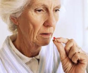   مصر اليوم - النساء فوق الـ 60 أكثر عُرضةً للإصابة بالألزهايمر عن سرطان الثدي