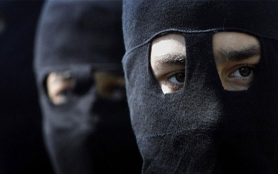   مصر اليوم - ملثّمون يهاجمون مقرّ نادي الوداد البيضاوي ويعنّفون المدرّب واللاعبين