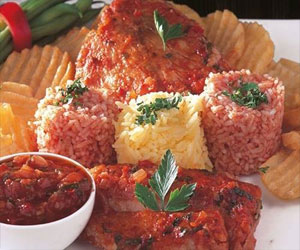   مصر اليوم - السمك بصلصة البندورة