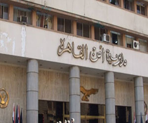 مصر اليوم - صاحب محل هواتف يتّصِل بأقسام الشرْطَة ويبلغ عَن وجُود قنابل فيها