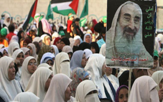   مصر اليوم - الفلسطينيون يستذكرون الشيخ أحمد ياسين في ذكرى وفاته العاشرة