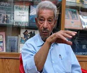   مصر اليوم - رحيل صبحي الشاروني صاحب موسوعة الفنون في مصر