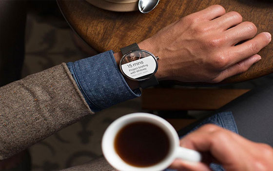   مصر اليوم - غوغلتكشف عن ساعتها الذّكيَّة Android Wear